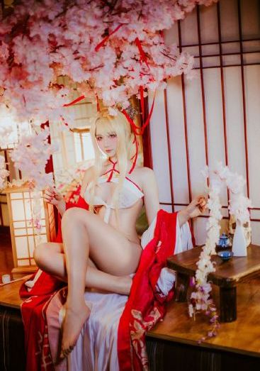 3p一女两男三飞做爰视频_BD韩语高清视频观看