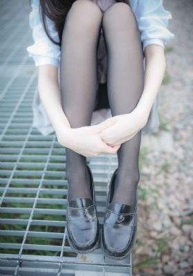 91超碰caoporon欧美香蕉_4K免费观看