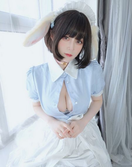 国产免费看美女视频_720神马在线观看