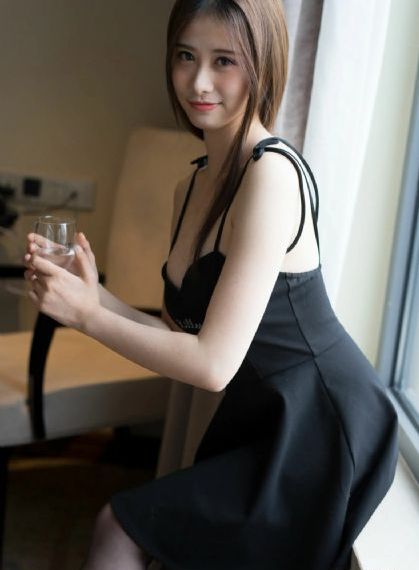 艺校白嫩浴室展示在线观看_1080P超清免费观看