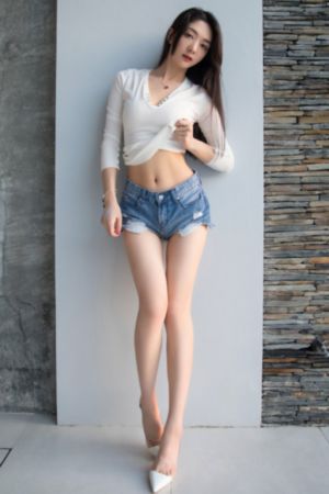 亚洲精品免费看_超清在线观看电视