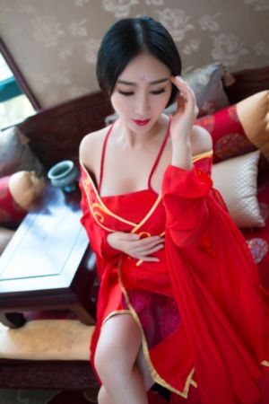 青草久久精品亚洲综合专区_剧情片高清完整版