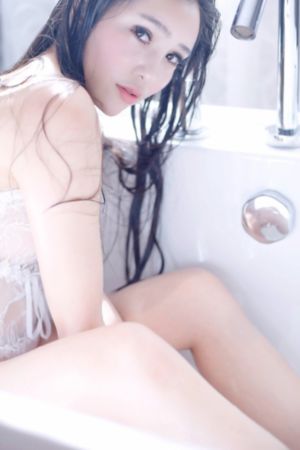 亚洲五月综合自拍区正在播放_国产剧免费在线观看