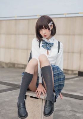 国产香蕉尹人在线观看视频_日本电影视频网址大全