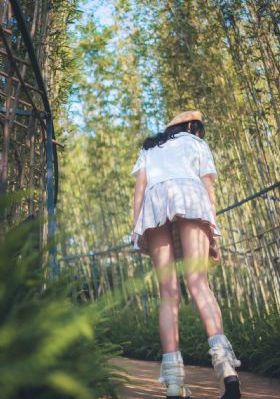浪荡的女教师2中文字幕_影视大全在线观看